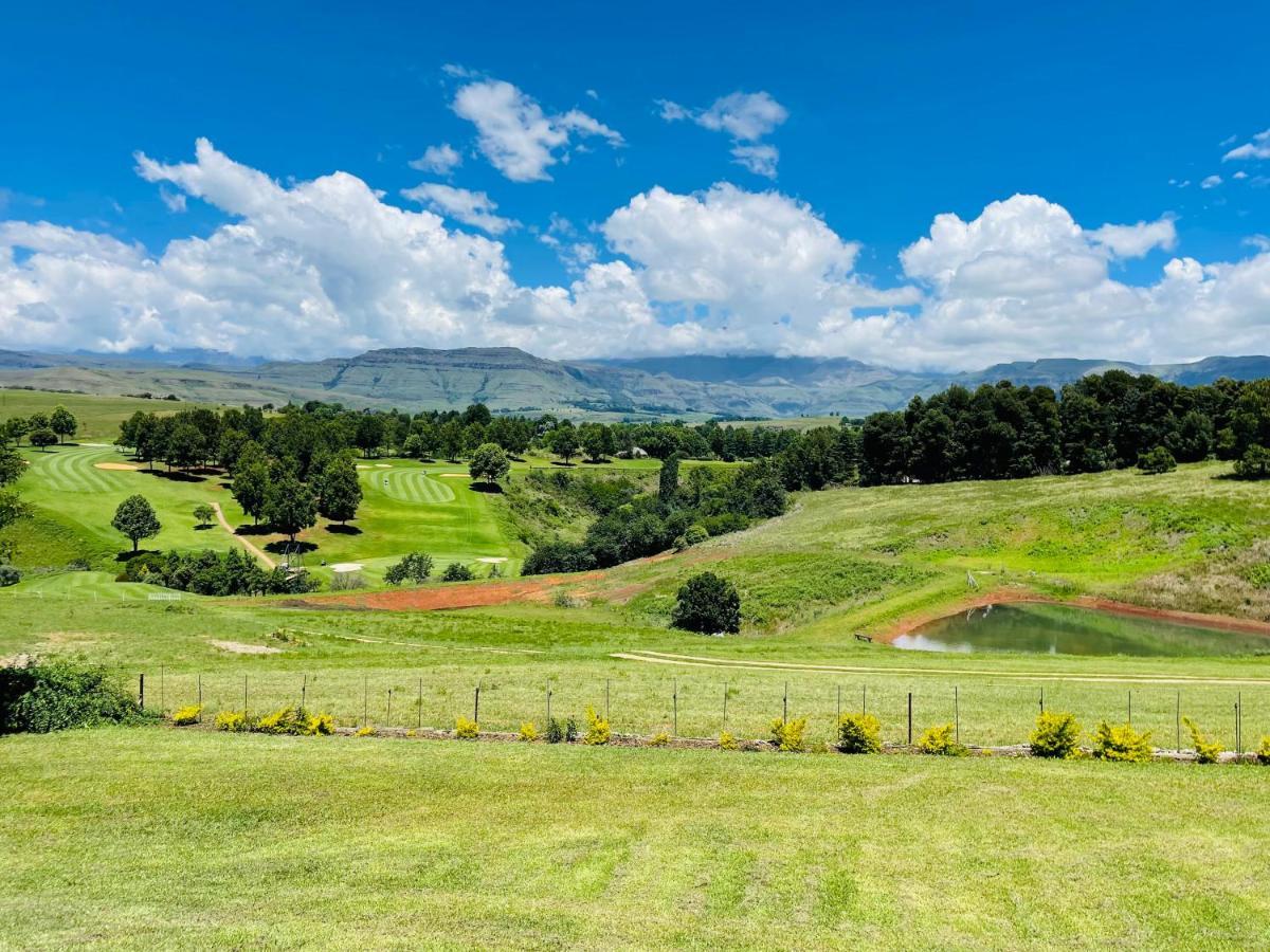 Porterfield Guest House, Champagne Valley Екстер'єр фото